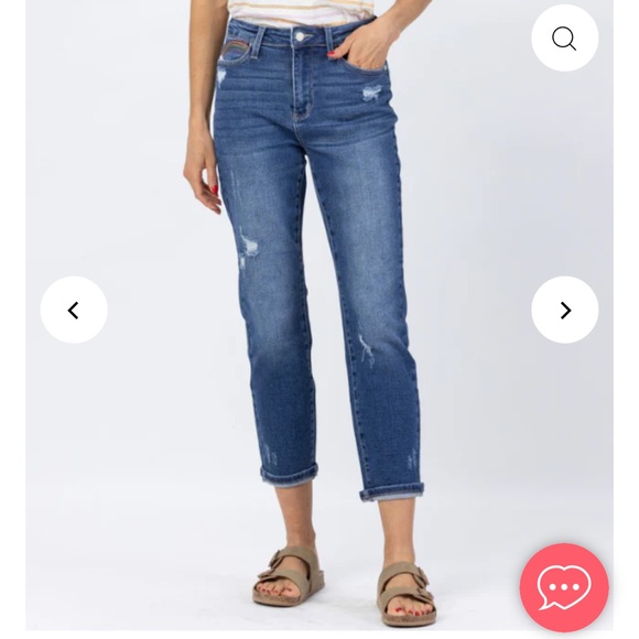 JUDY BLUE 15/32 Straight Leg w/Rainbow above pocket NWT (regularly $65) 🌈🌈 - Picture 2 of 10